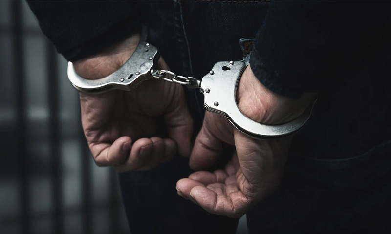 Foreign nationals arrested in Karachi raids over investment fraud