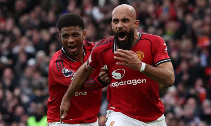 Man United defeat Man City 2-0 in Premier League clash